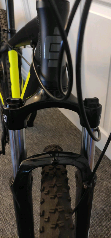 Trek bike Calibre 17 inch frame like 